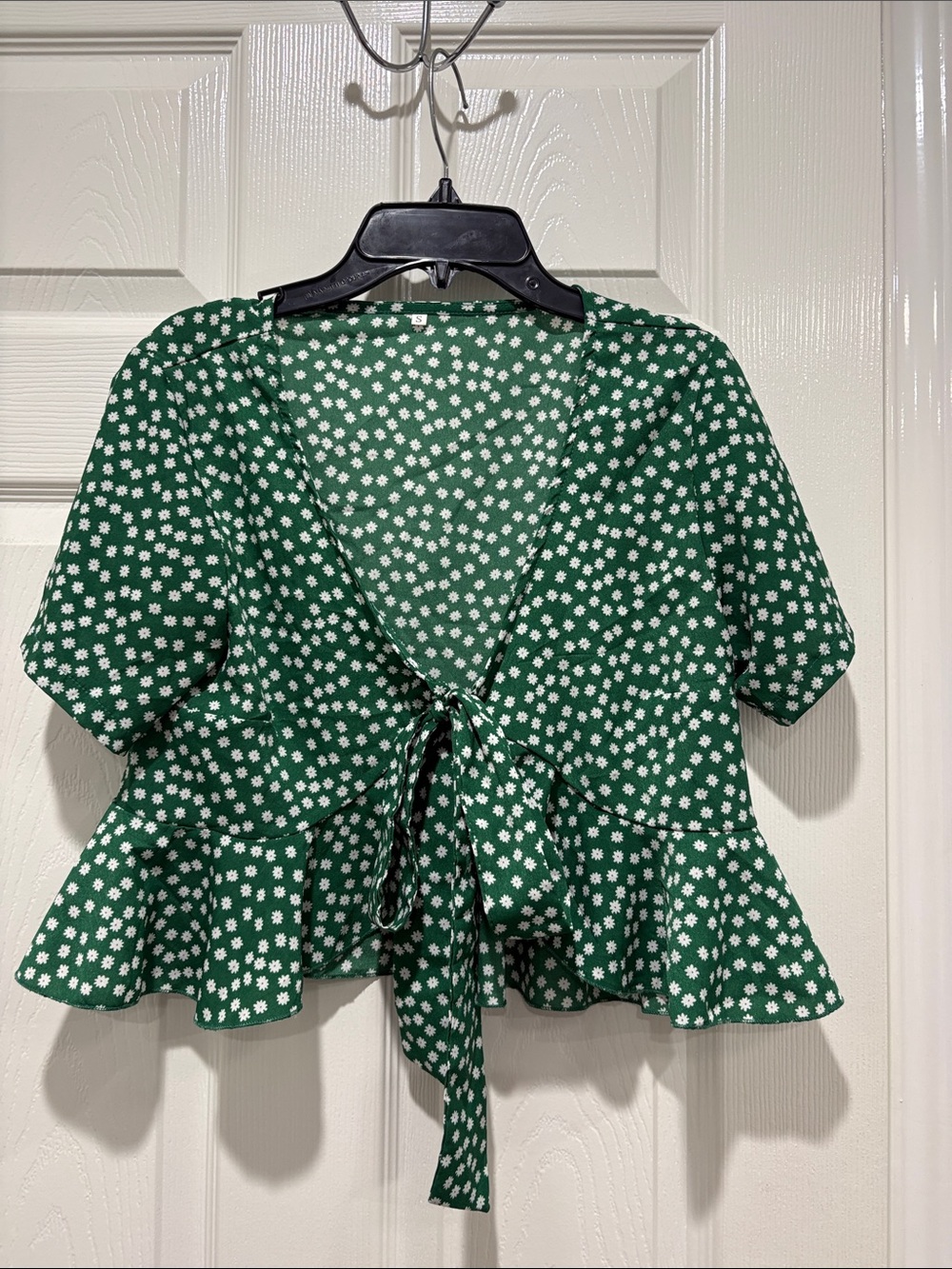 Green Floral Tie-Front Peplum Top